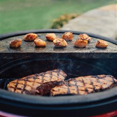 Kamado Joe Half Moon Soapstone - Big Joe